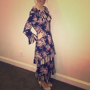 🛍SOLD🛍 Custom Made Navy Floral Outfit